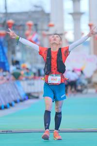 BIB: 5161
                            <button type="button" onclick="openModal(21765497)" class="btn btn-primary btn-sm float-right btn-popup" data-toggle="modal" data-target=".modal-high-quality">
                        <i class="fas fa-shopping-cart"></i> Add to Cart
                    </button>
                                            <button type="button" onclick="isThisMe(21765497, true)" class="btn btn-success btn-sm float-right btn-popup btn-isme hidden" data-toggle="tooltip" data-placement="bottom" title="นี่คือรูปของคุณใช่ไหม คลิกที่นี่เพื่อเอาเข้าอัลบั้ม">
                        <i class="fas fa-plus"></i> Add to album
                    </button>
                    <button type="button" onclick="isThisMe(21765497, false)" class="btn btn-warning btn-sm float-right btn-popup btn-isnotme hidden">
                        <i class="fas fa-ban"></i> Remove from album
                    </button>